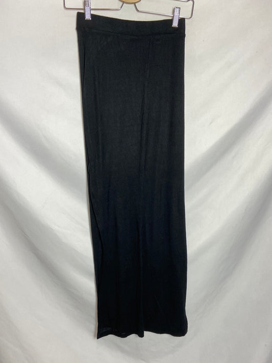 ZARA. Falda larga negra fluida T.S