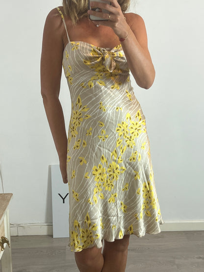 TARA JARMON. Printed silk short dress. Size 38