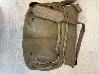 ZADIG & VOLTAIRE. Bolso bandolera  caqui bolsillos