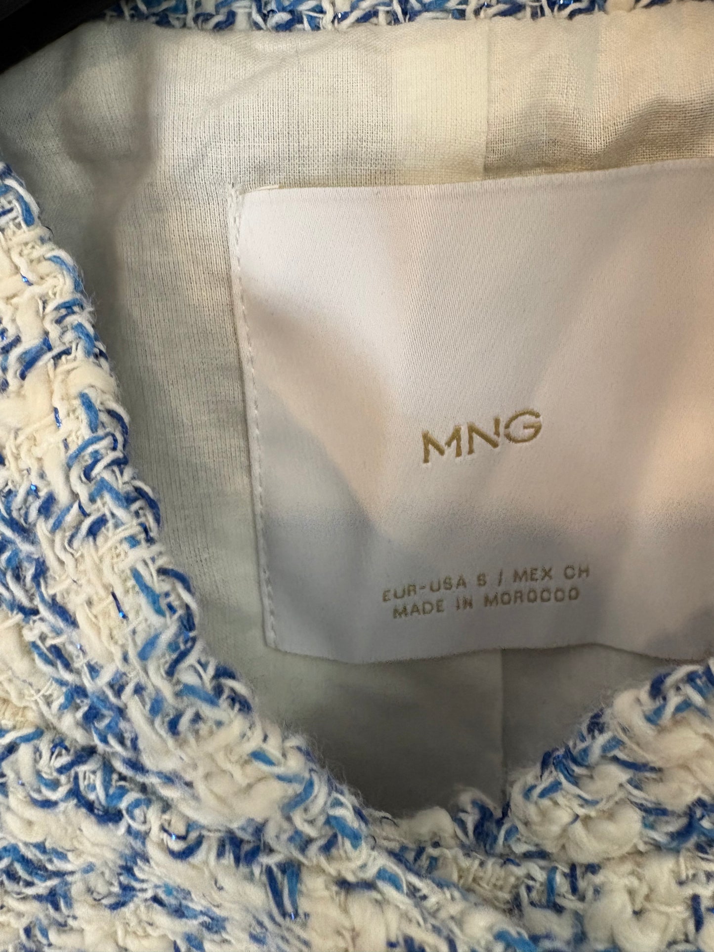 MANGO. Chaqueta tweed azul y blanco. T S
