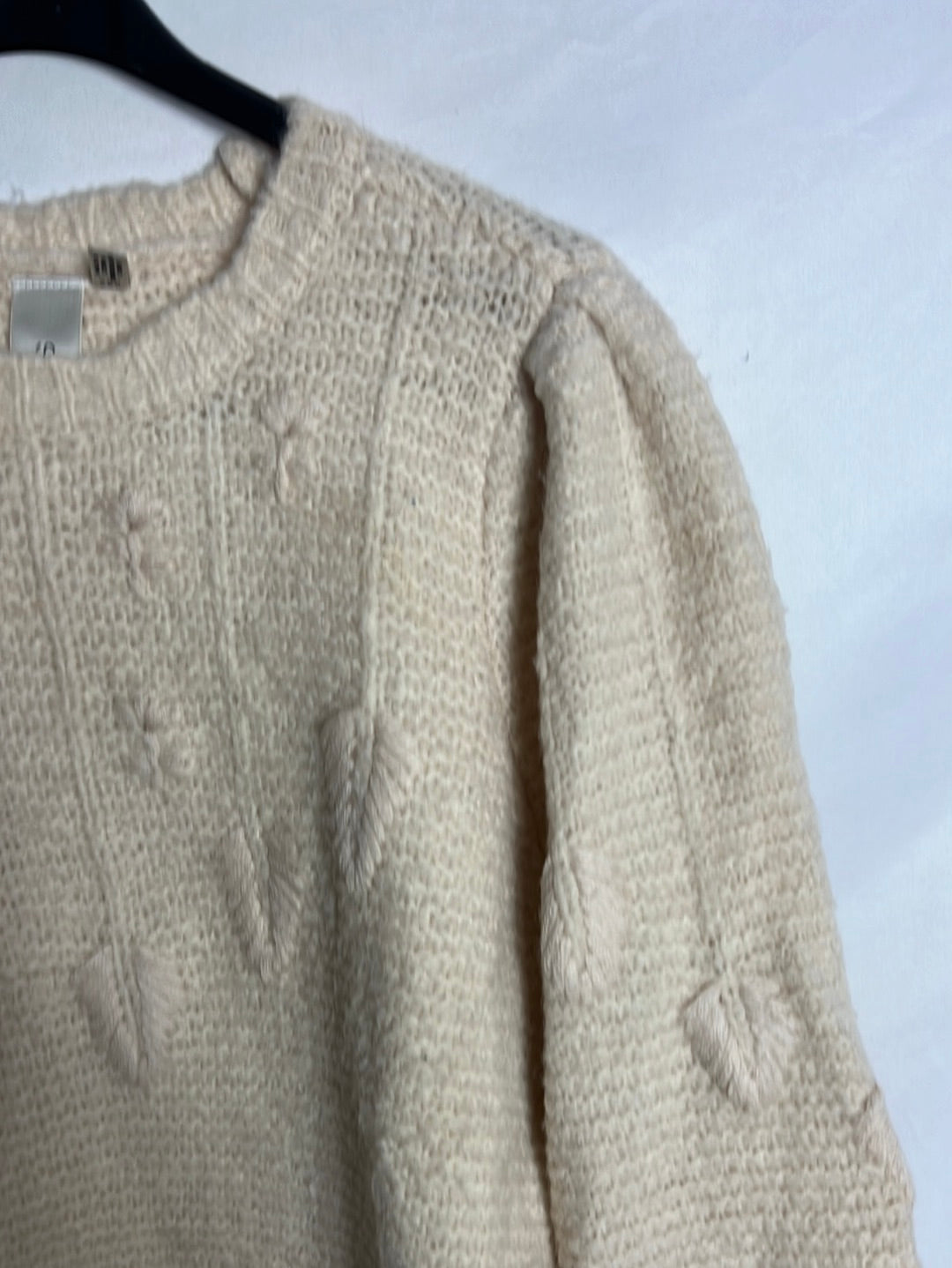 Y.A.S. Jersey beige bordados. TS (tara)