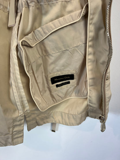 MASSIMO DUTTI. Lightweight beige windbreaker. TS