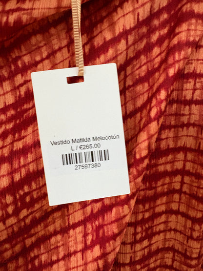 VOGANA. Vestido largo estampado hombreras