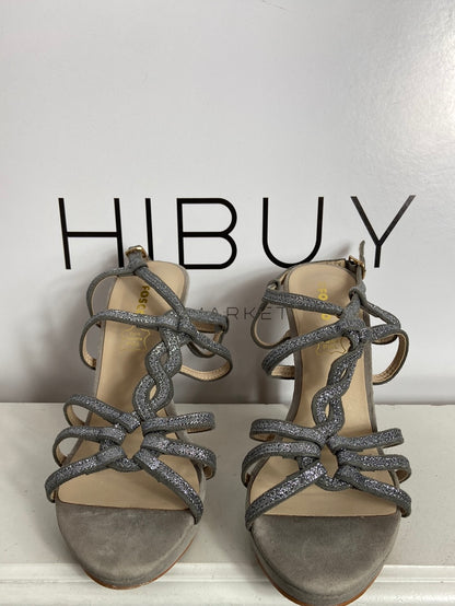 FOSCO. Grey heeled sandal size 40