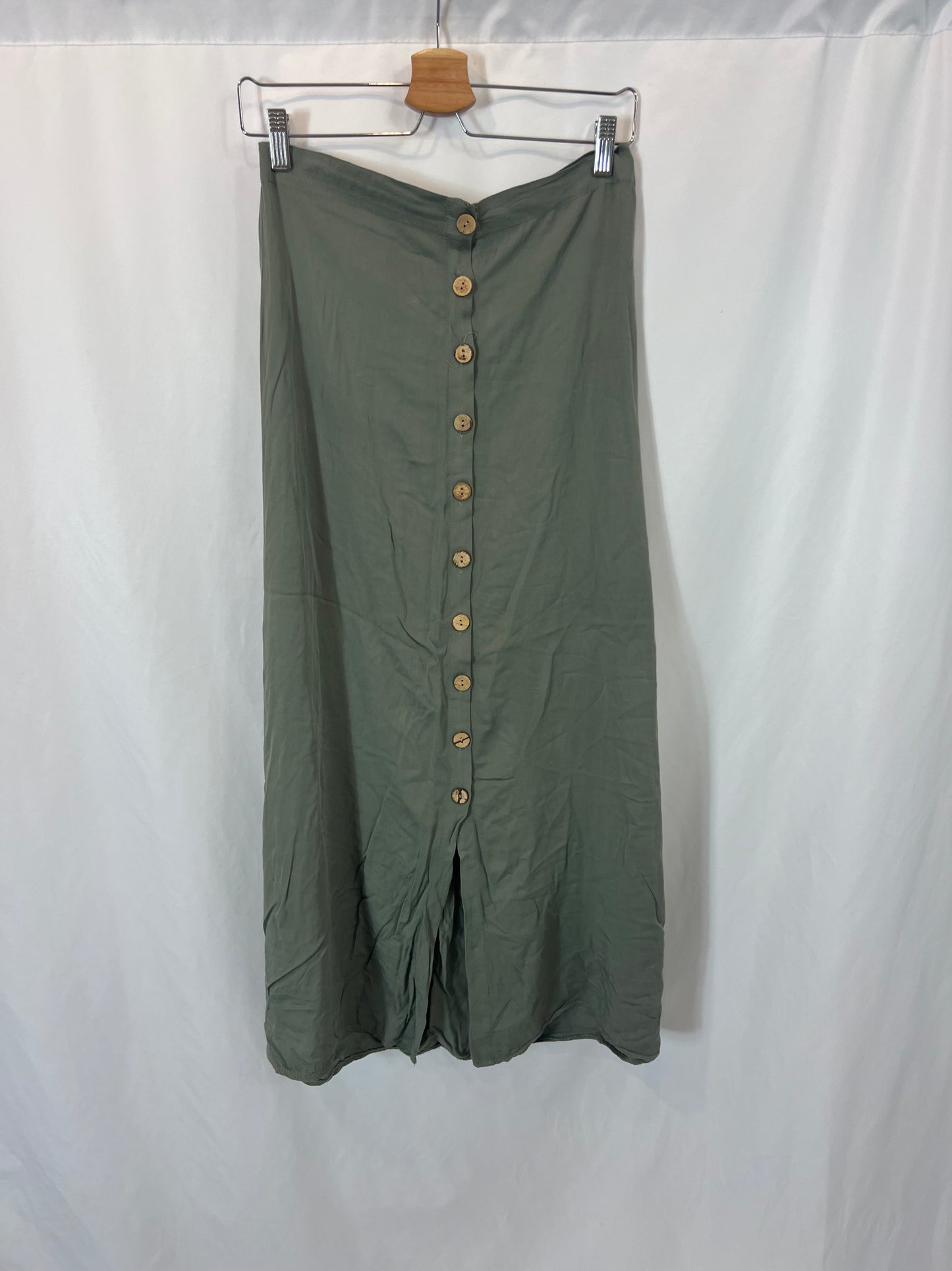 SENSE. Falda larga botones T.s