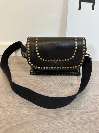 NICOLÍ. Bolso negro tachuelas