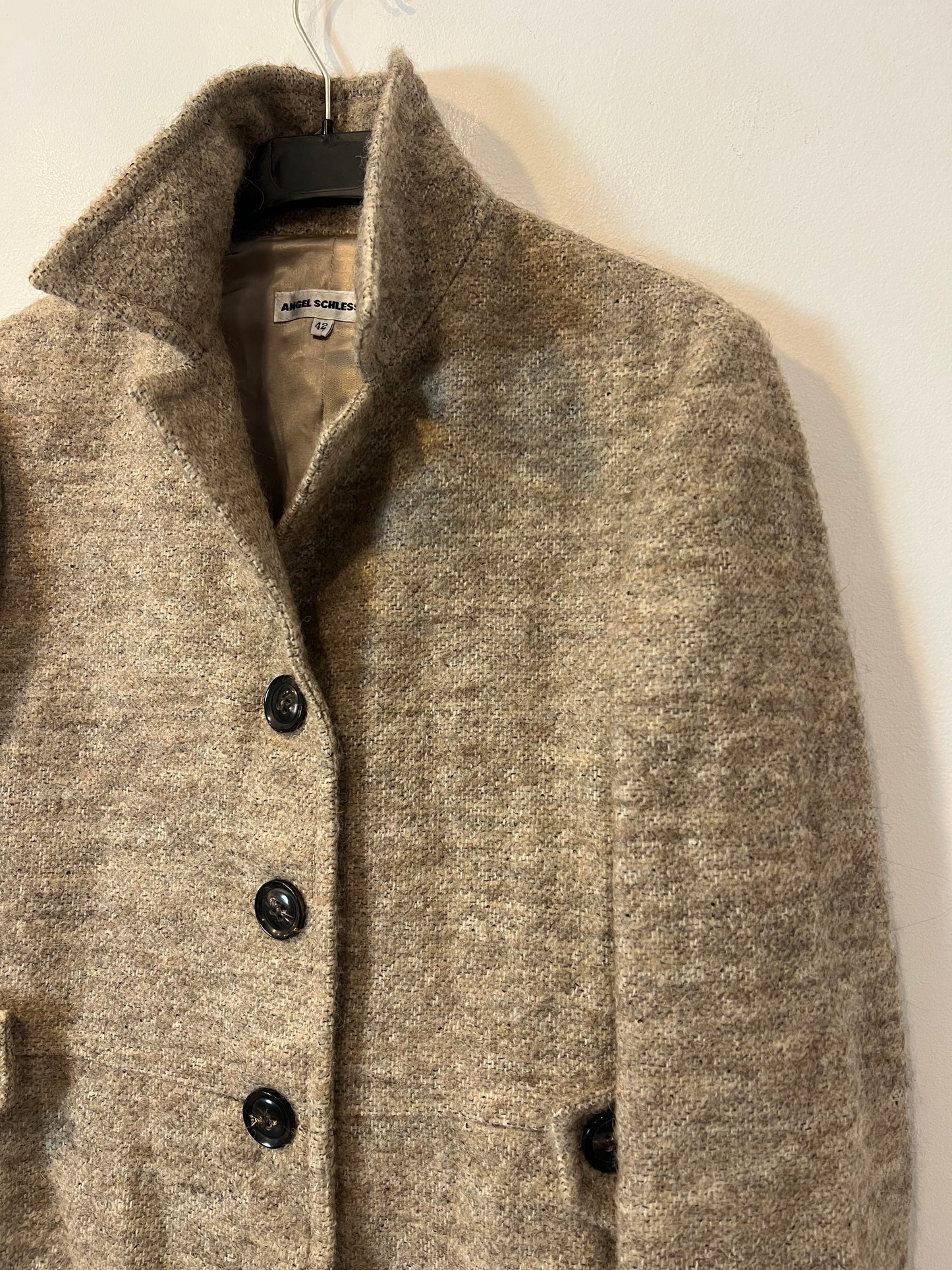ANGEL SCHLLESSER. Abrigo beige alpaca