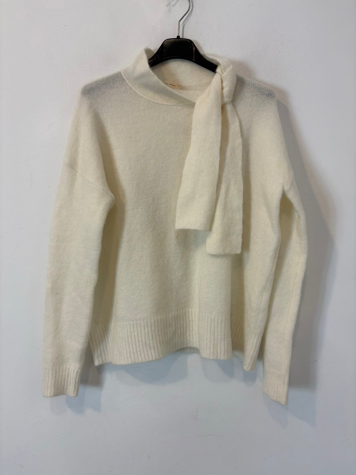 SÉZANE. Jersey lana lazada