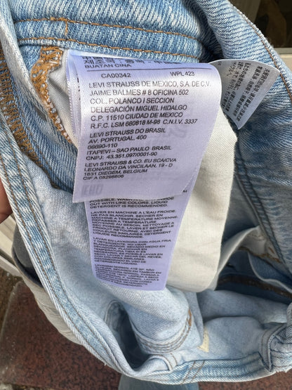 LEVI'S. Peto corto vaquero T.s