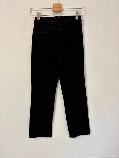 ZARA. Denim negro recto