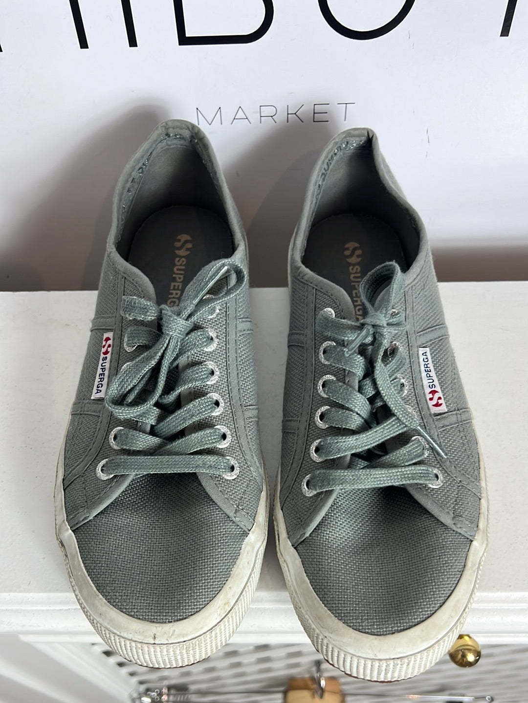 SUPERGA. Zapatillas grises. T 39