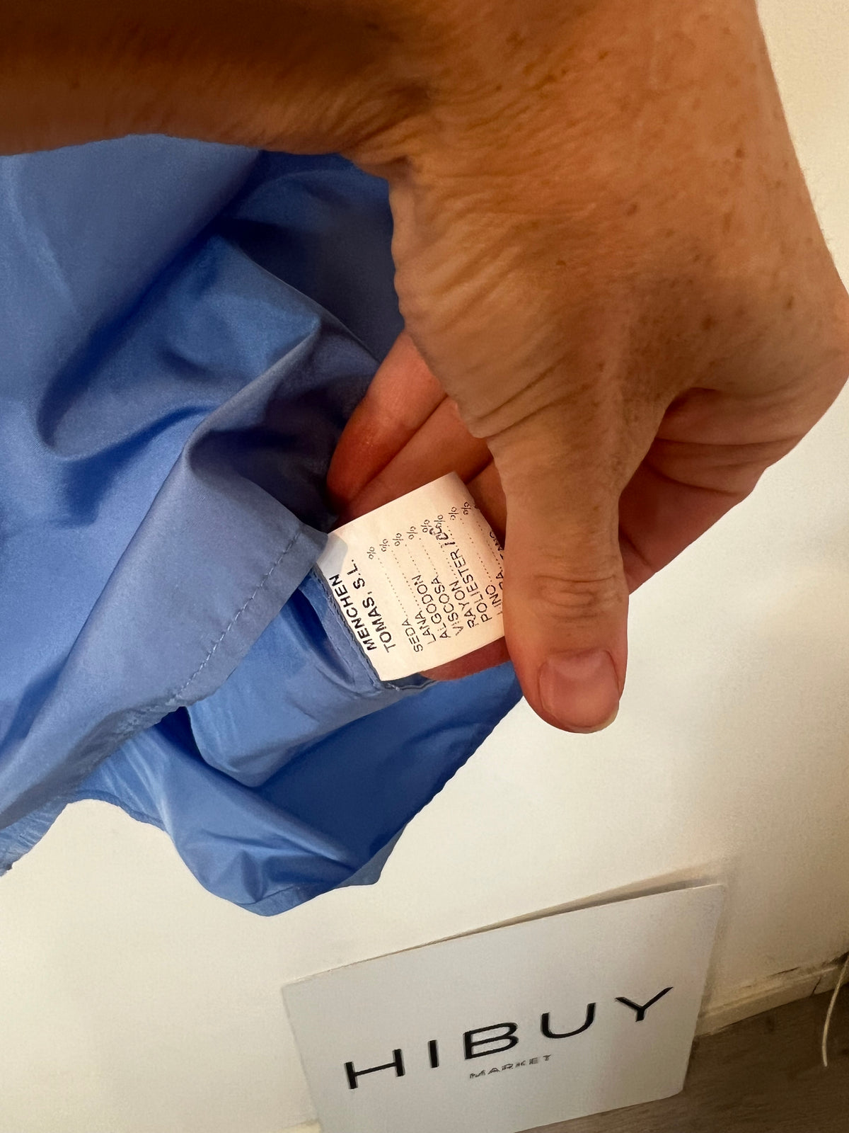 MENHCEN TOMAS. Blusa azul textura