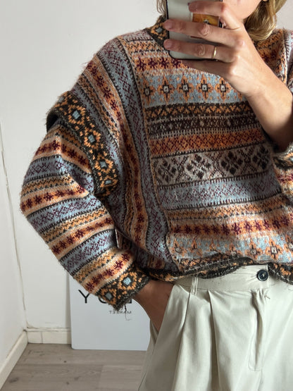 MANGO. Colorful printed sweater. TL