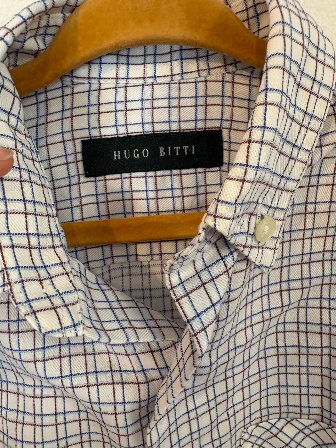 HUGO BITTI. Camisa niños cuadros azules. T 8años