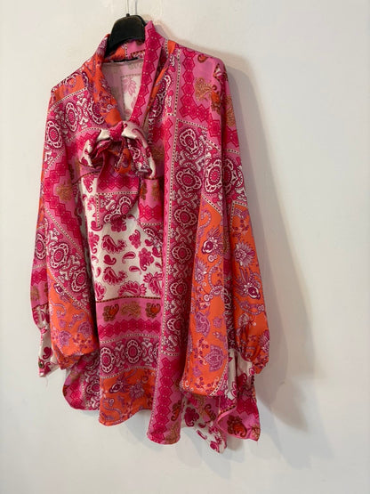 Blusa estampado fucsia fluida