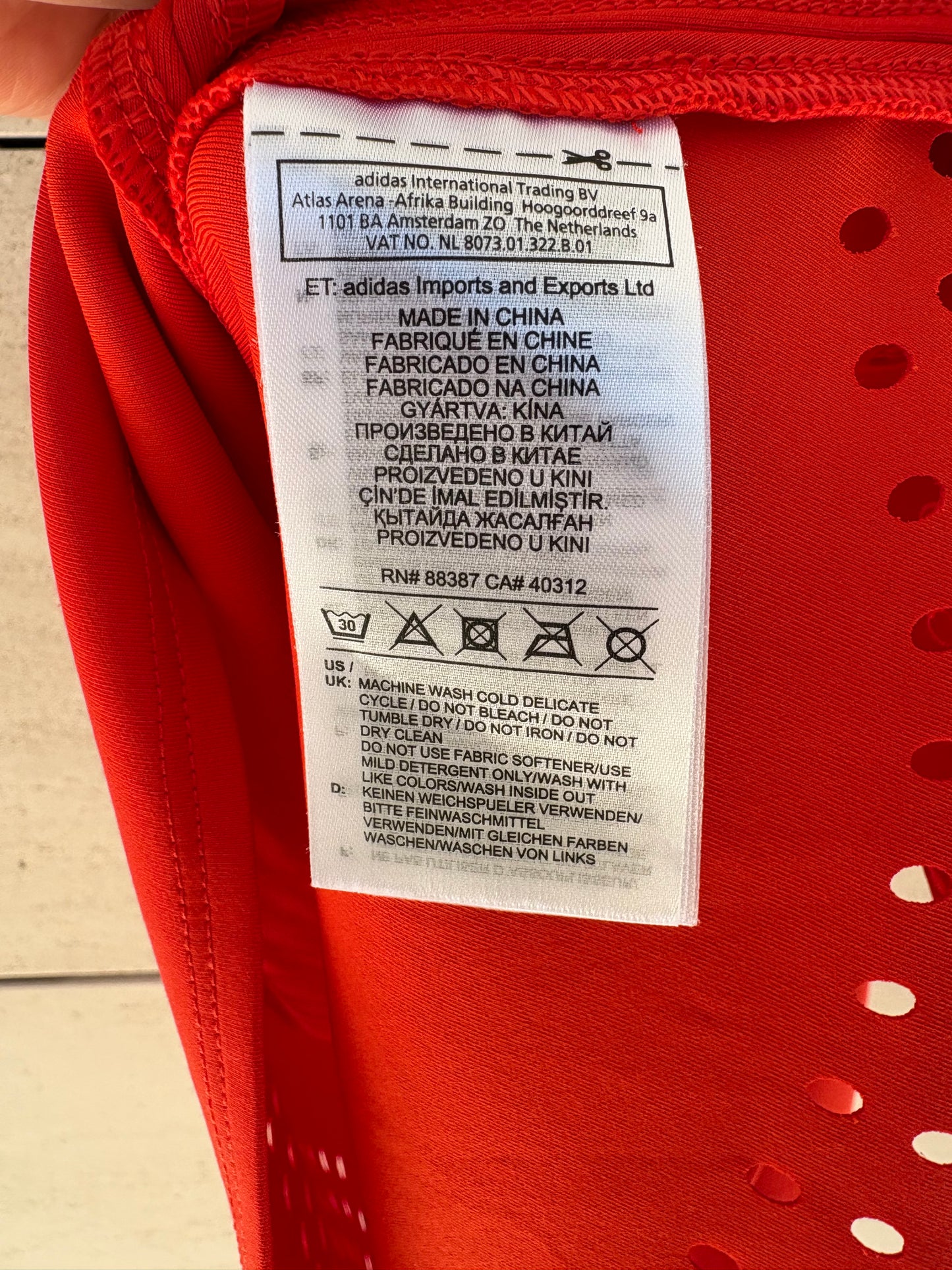 ADIDAS x STELLA McCARTNEY. Conjunto tenis rojo , T XS/S