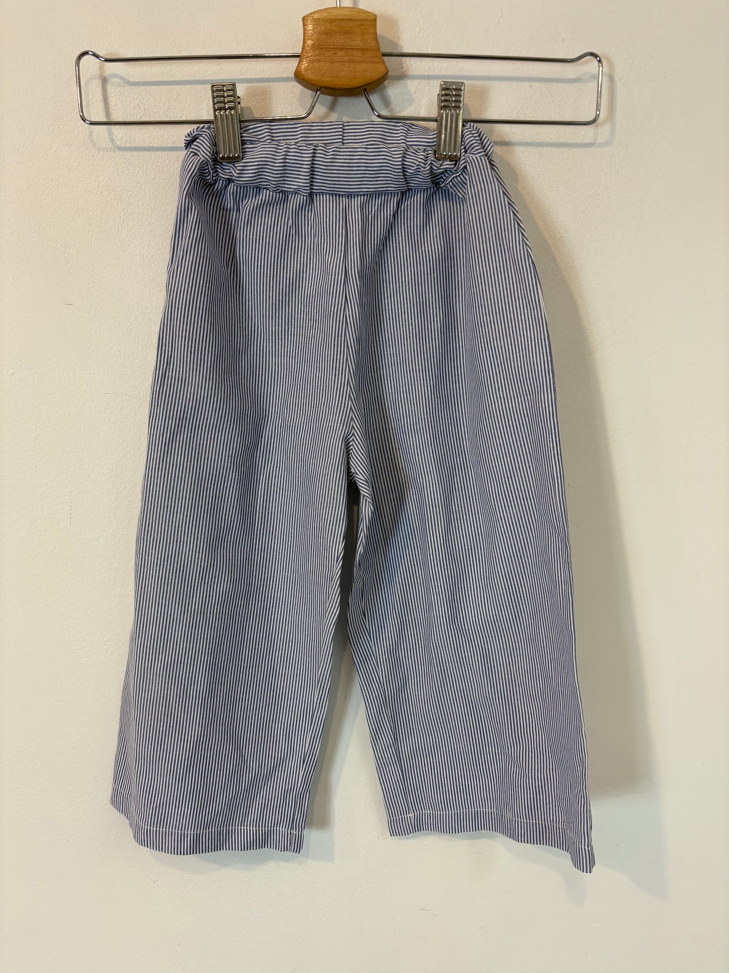 MALUDI KIDS. Conjunto blusa y pantalón rayas T.4 años