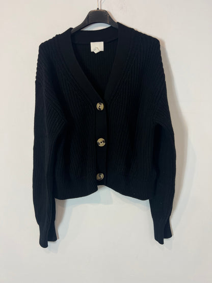 H&M. Chaqueta punto negra. T XS