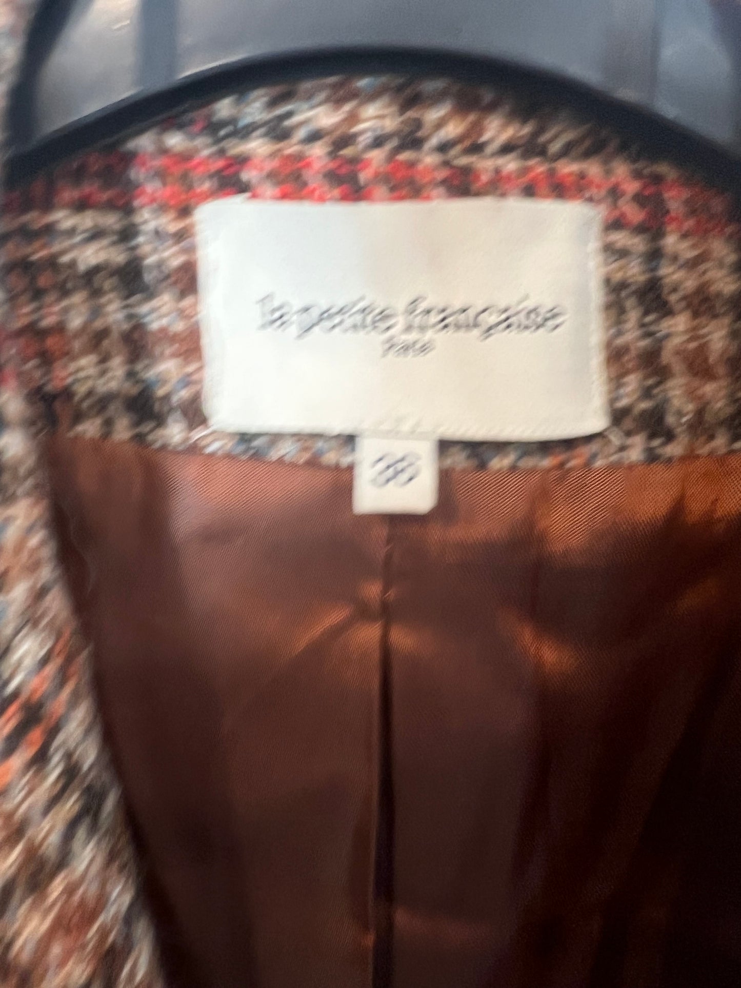 LA PETIT FRANCAISE. Abrigo lana cuadros. T 36