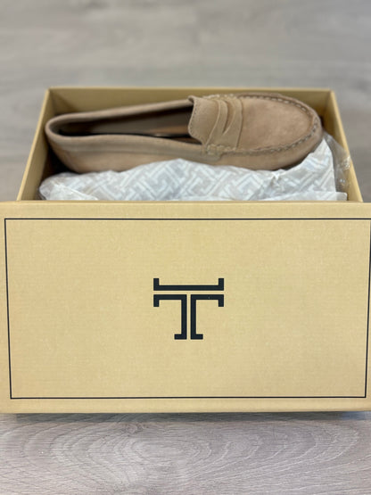 LATOUCHE. Mocasines beige piel vuelta. T 39