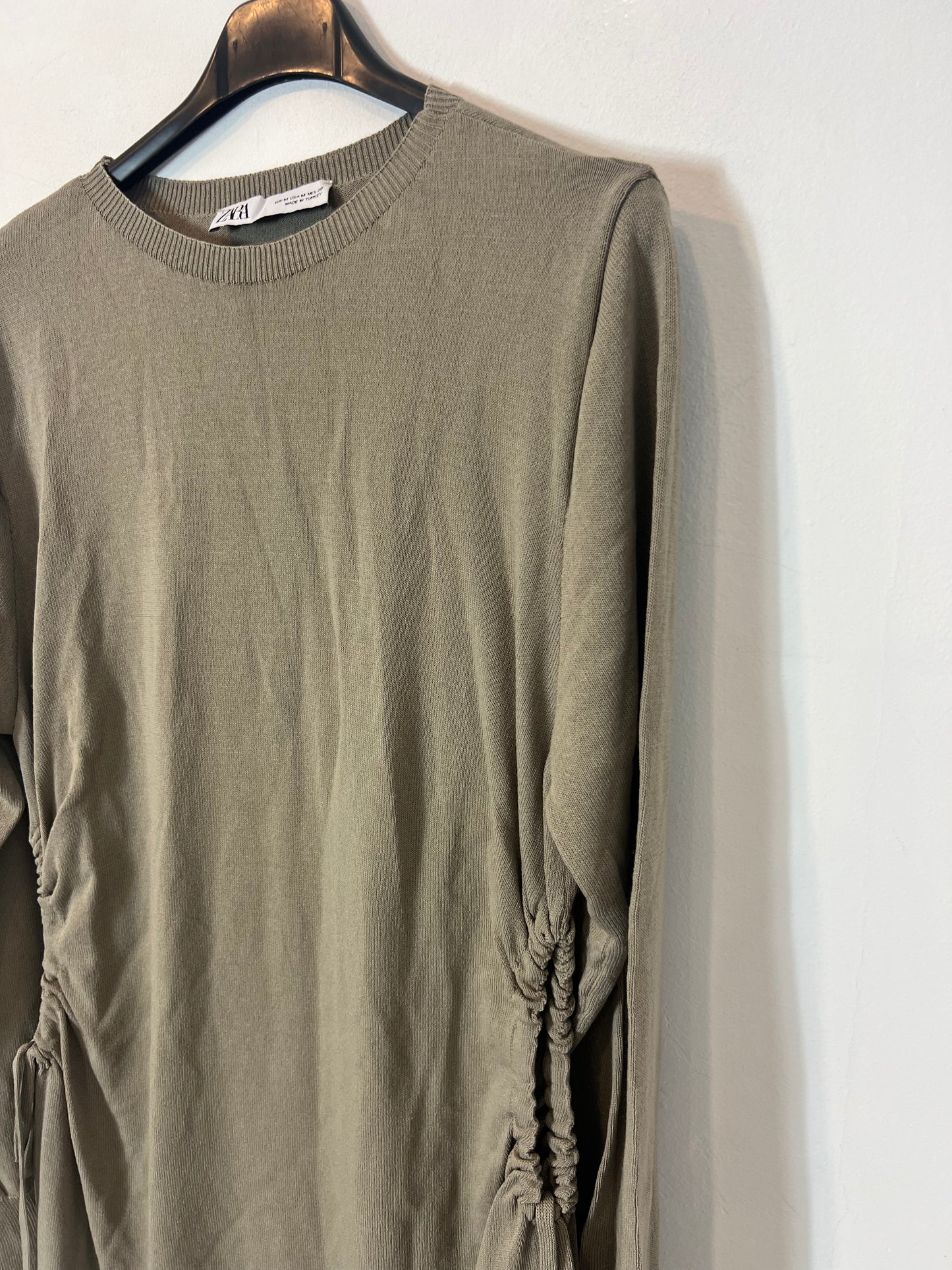 ZARA. Knitted midi dress with colored top. TM