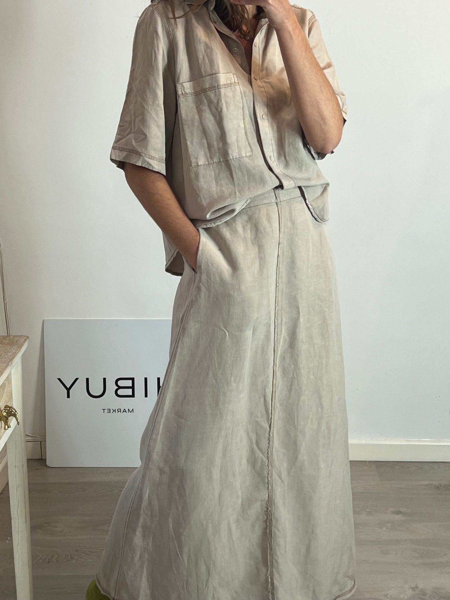 PARFOIS. Long skirt with seams M