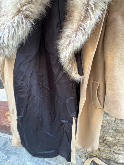 ZARA. Abrigo largo camel lana