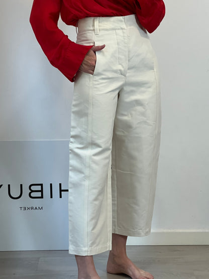 ZARA. Pantalón beige costura. T XS