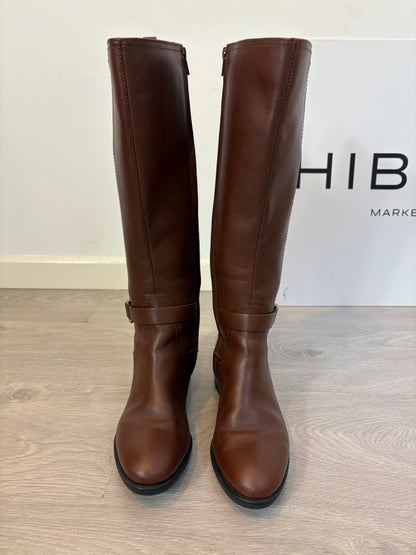 ZARA. Black stretch knit top. TL