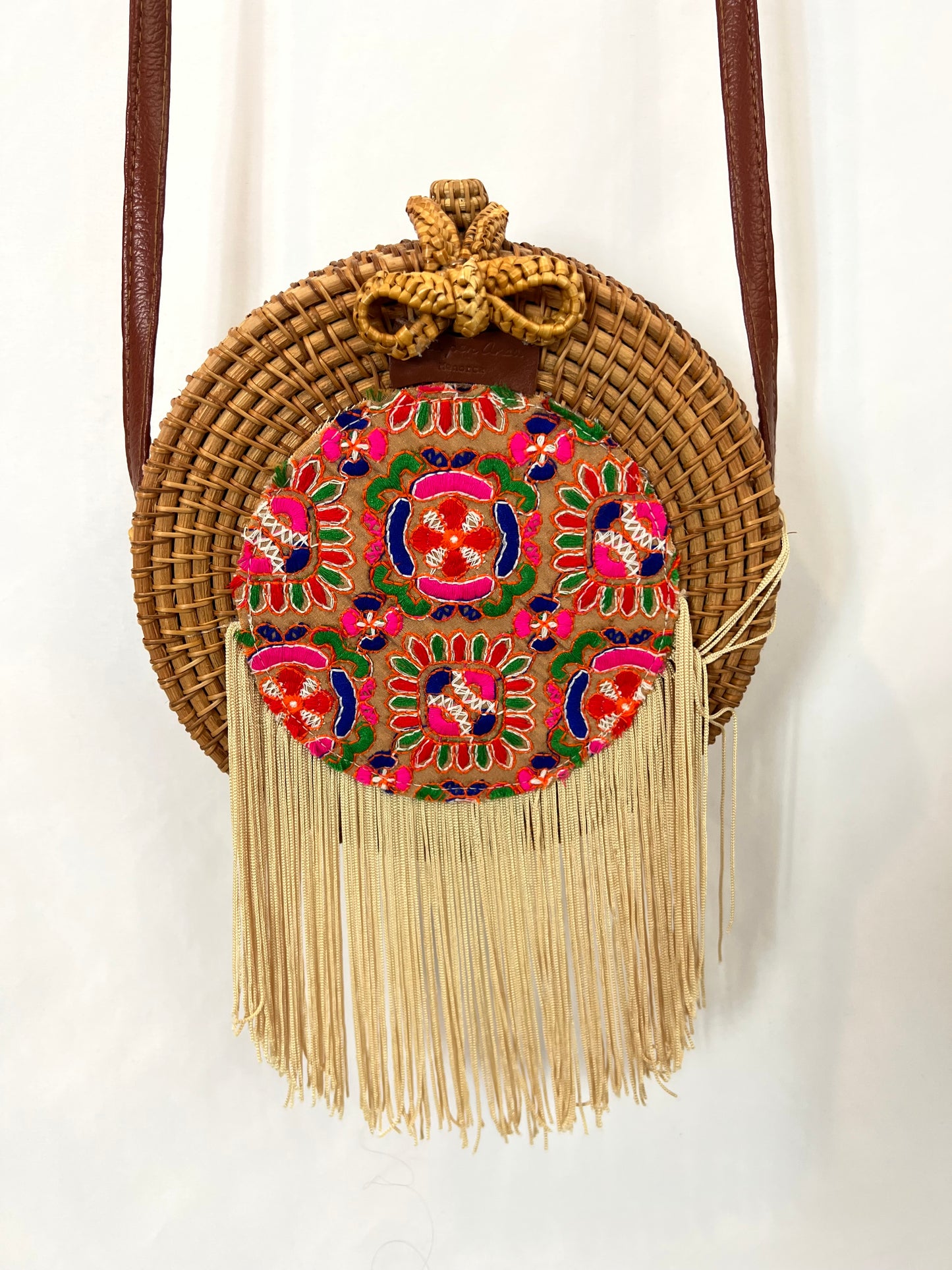 ANSA PER ANSA MENORCA.Bolso mimbre redondo