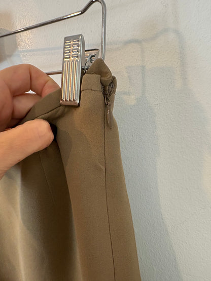 ARMANI COLLEZIONI. Khaki flowy pants. T 40