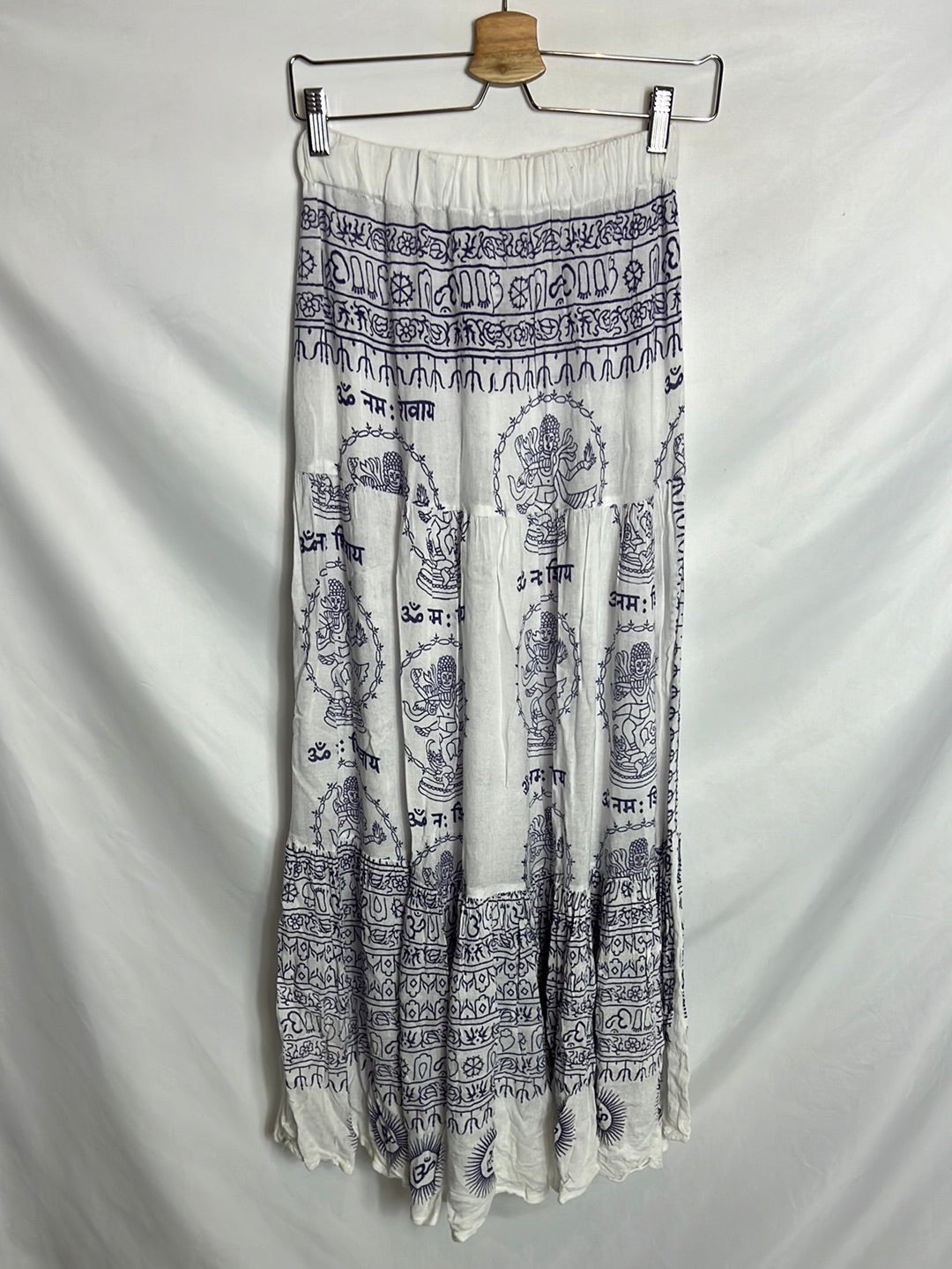 MARIADELAORDEN. Total hippie-style skirt and top look. TS