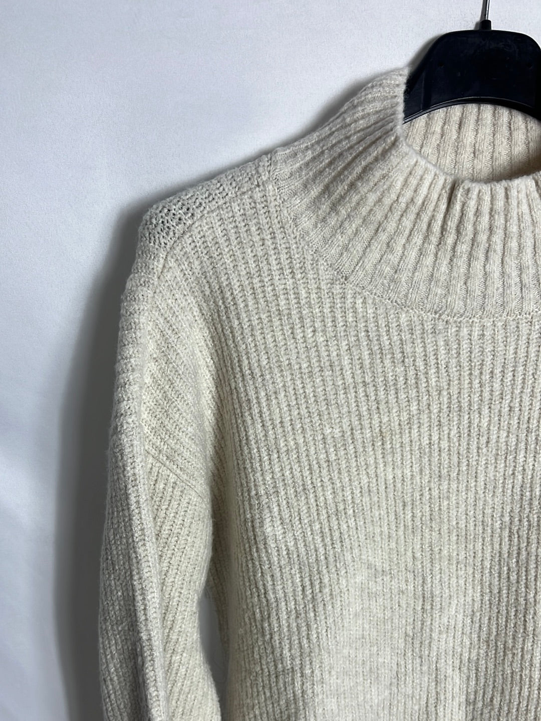 GOODTREAHDS. Jersey beige canalé. T XS (S)