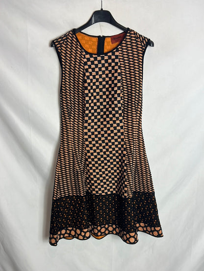 MISSONI. Vestido corto textura. T  44(38)