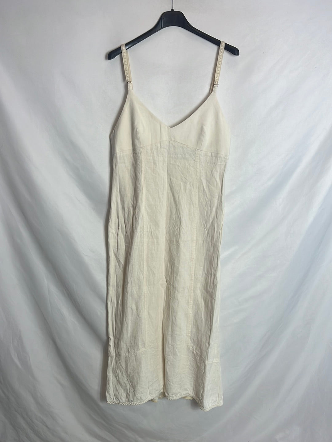 MAxMARA. Vestido lino midi color crudo. T 40