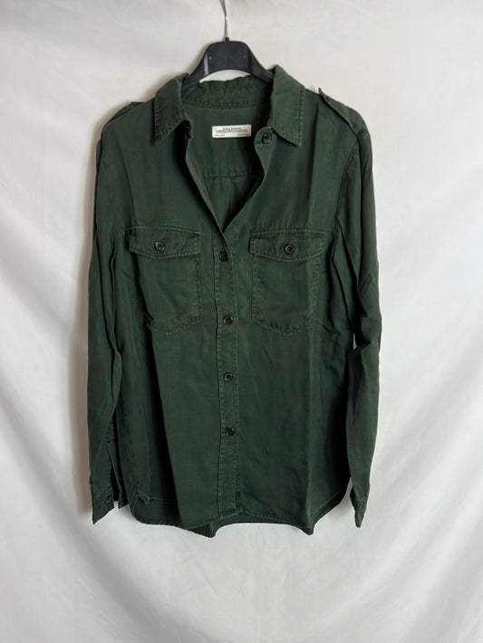 ZARA. Dark green shirt with pockets. TM