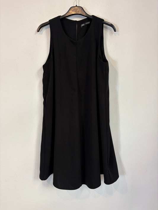 ZARA. Mustard textured back top. TS