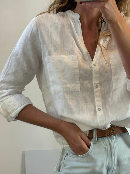 ZARA. Camisa blanca 100% lino bolsillos