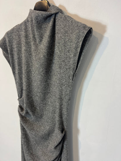 ZARA. Vestido largo punto gris fruncidos. T S