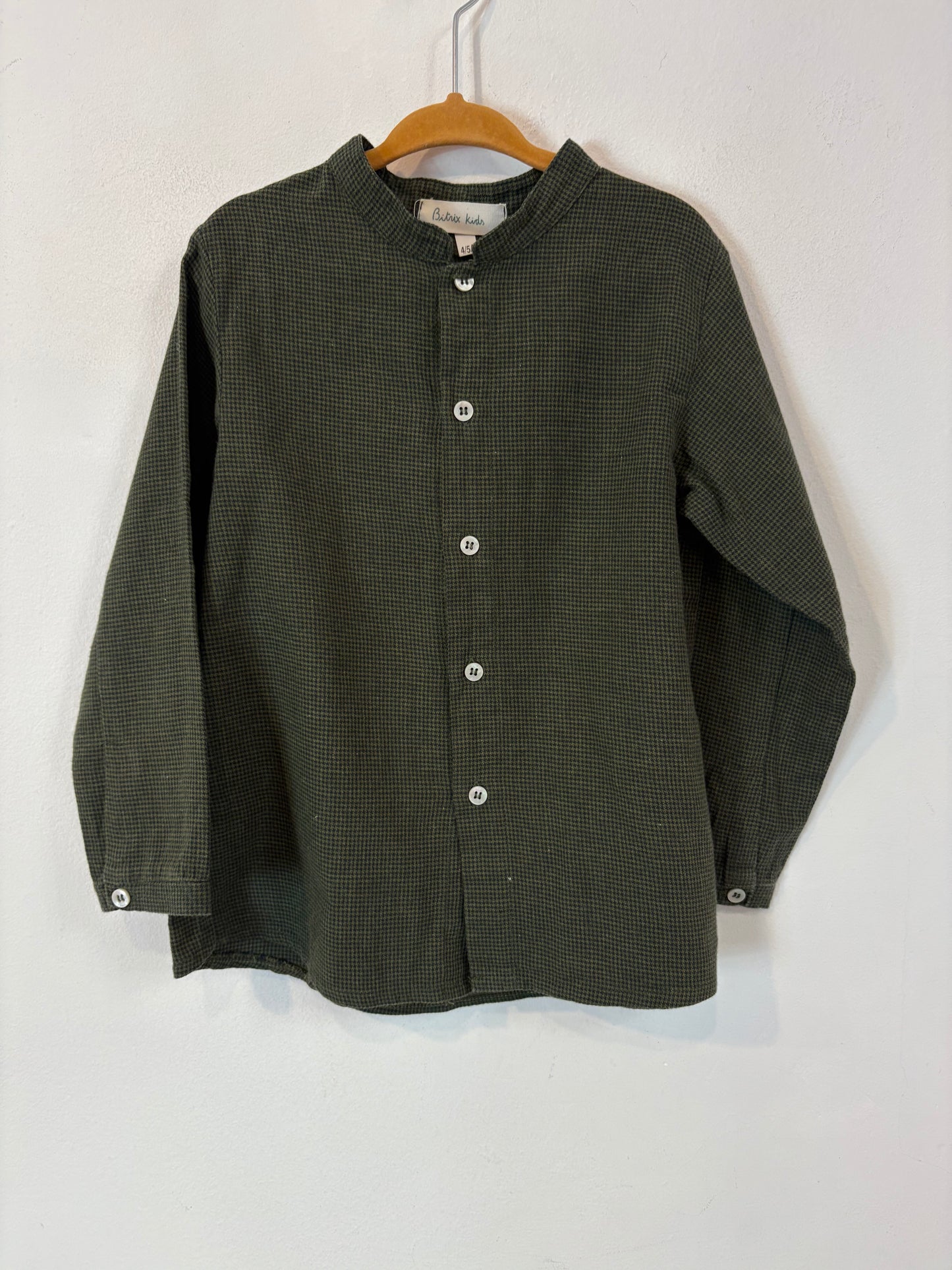 BITRIX KIDS. Camisa niño verde mao. T 4-5 años