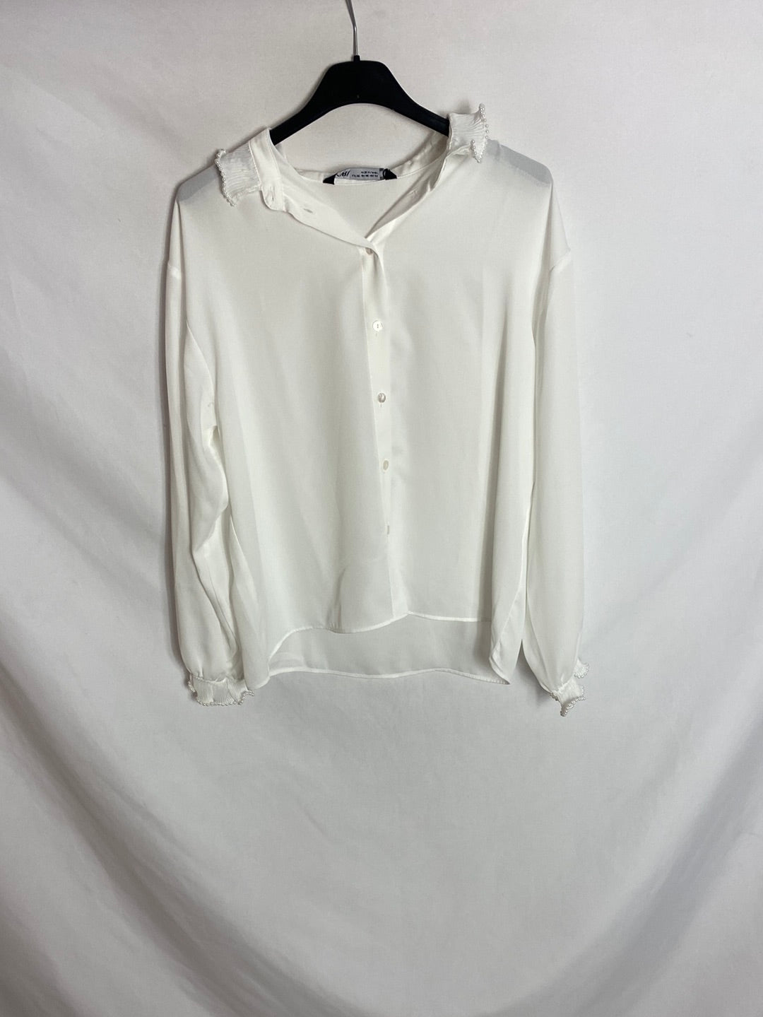 ZARA Blusa banca cuello perlas T.xs