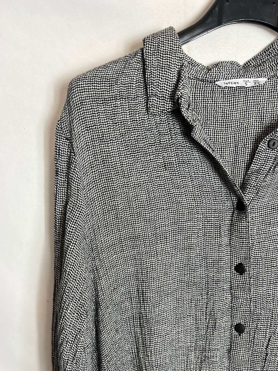 LEFTIES. Short textured shirt dress. TS