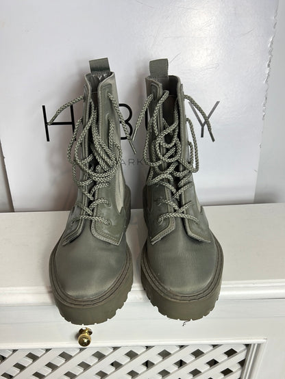 ZARA. Botines verde cordones T.37