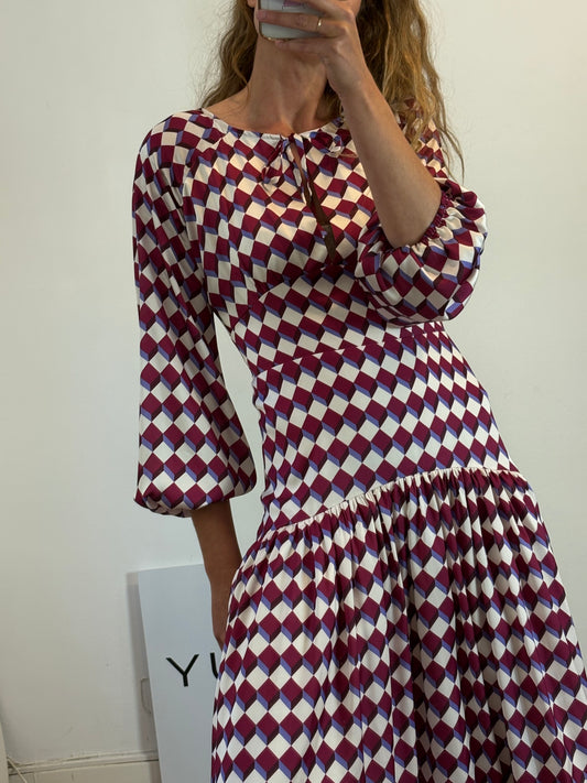 IQ COLLECTION. Vestido largo estampado abstracto