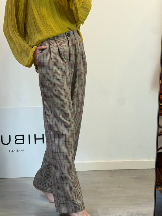 OTRAS. Pantalón cuadros pinzas