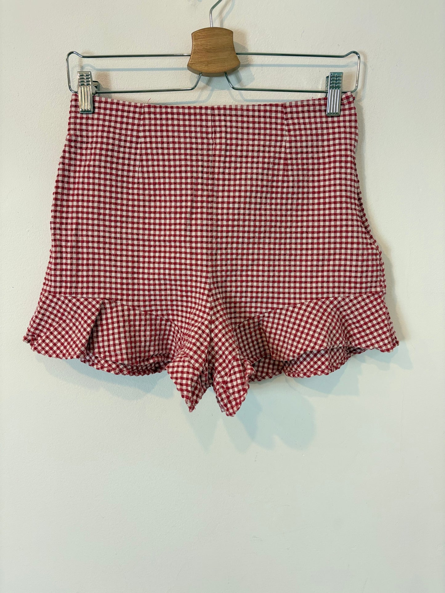 ZARA. Pantalón corto cuadros T.s