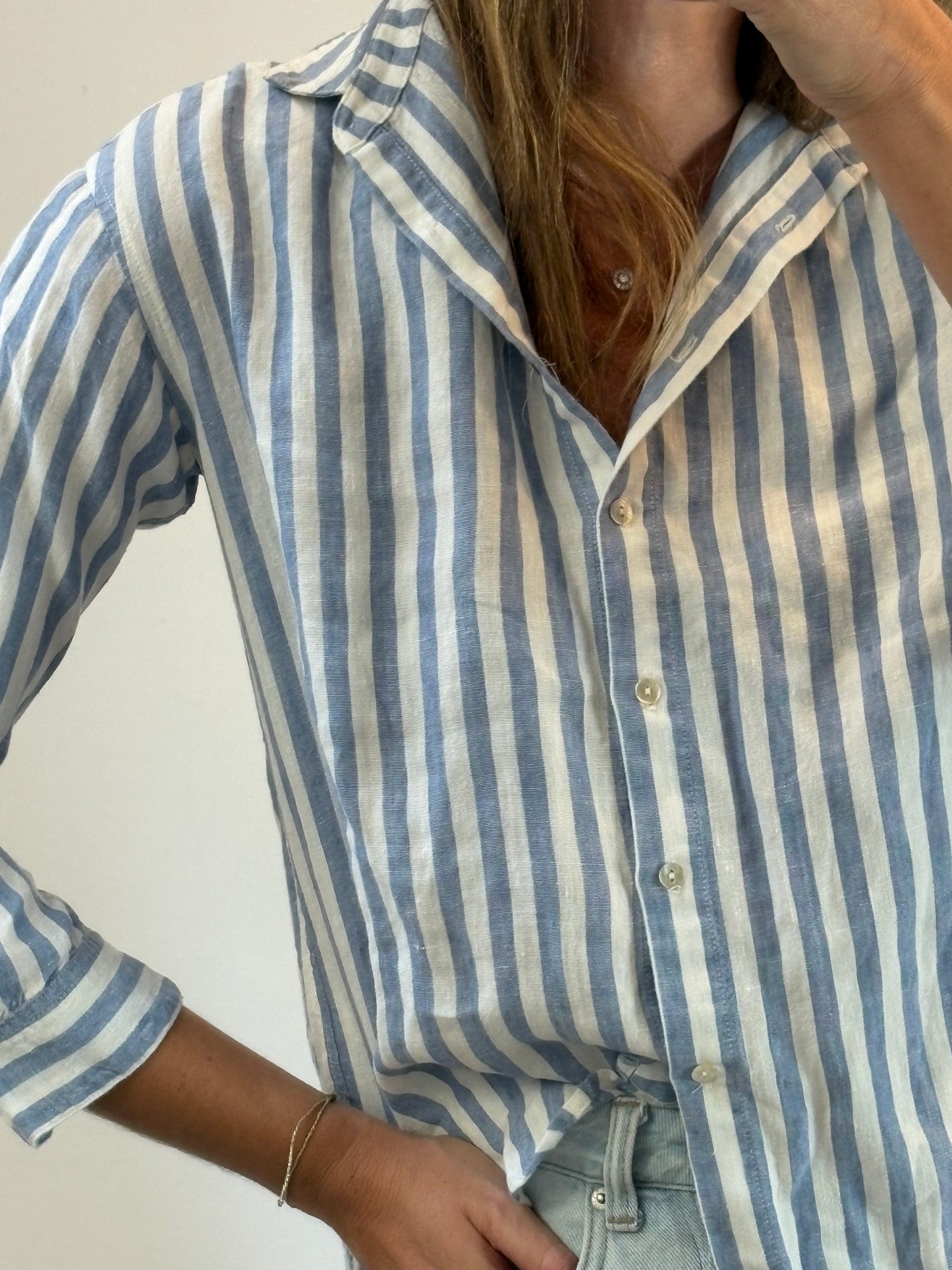 SCALPERS. Camisa lino rayas