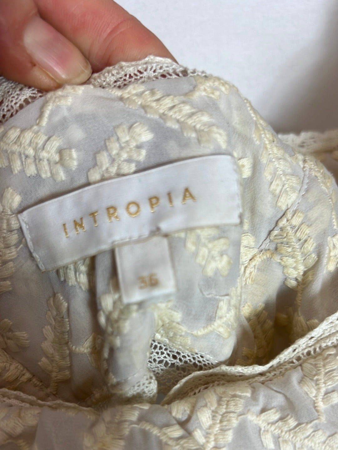 INTROPIA. Long, ecru-colored embroidered dress. Size 36