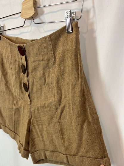 MANGO. Camel heather shorts. TS