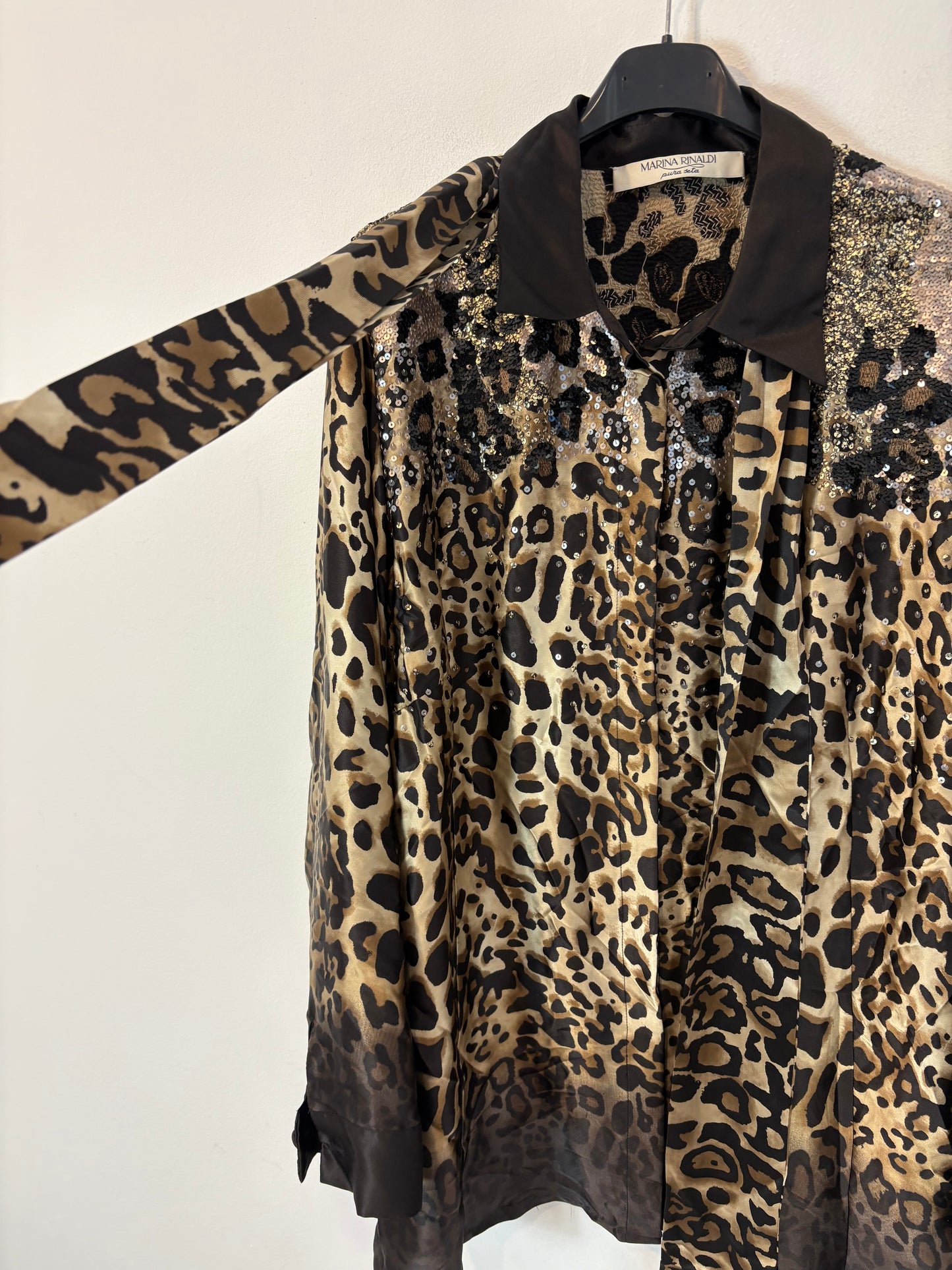 MARINA RINALDI. Blusa seda animal print lentejuelas